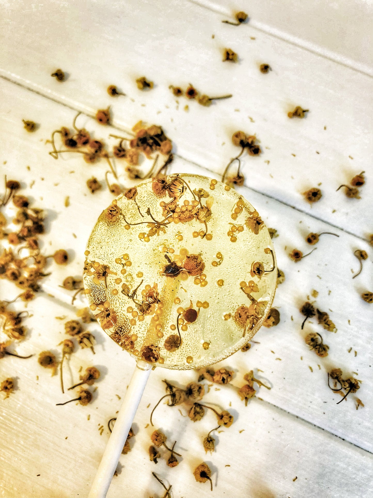 Elderflower & Chamomile Lollipop